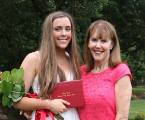 Cate Willing with mom Jayne O’Donnell