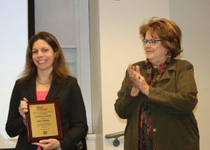 Gina Pauline posed with Diane Lyden Murphy and award