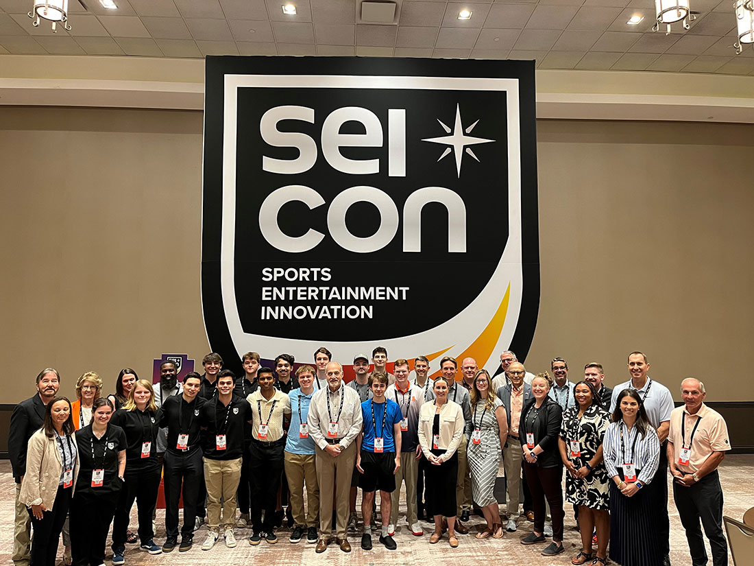 Group of people who attended SEIcon conference